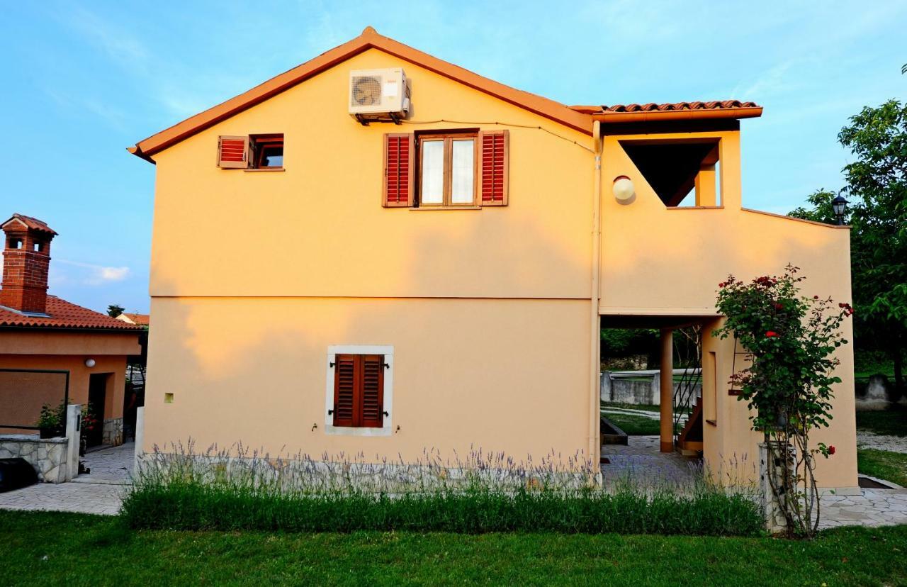 Apartment Paola Rakalj Zewnętrze zdjęcie