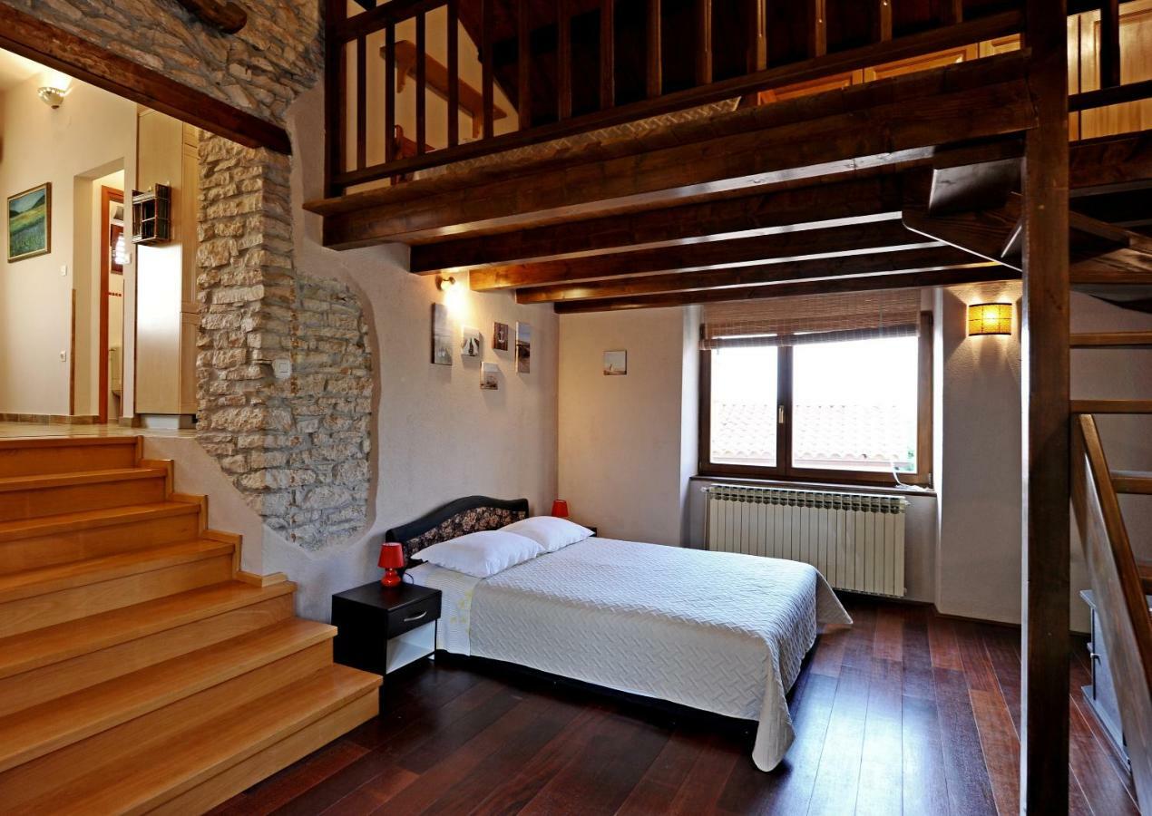 Apartment Paola Rakalj Zewnętrze zdjęcie
