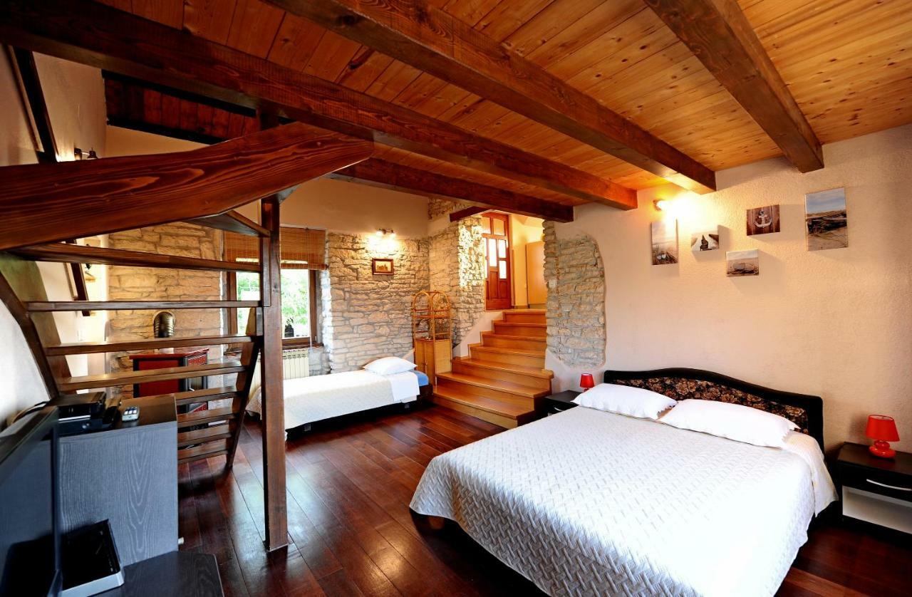 Apartment Paola Rakalj Zewnętrze zdjęcie
